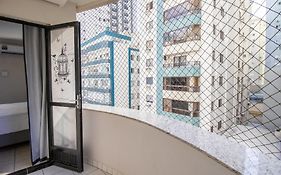 DCA51 - Pé na areia, Churrasqueira, 2 Garagens